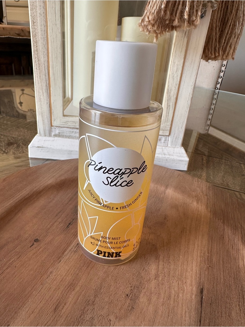 PINK Pineapple Slice Body Mist Pineapple Ginger Refreshing Spray 8.4 fl oz Women